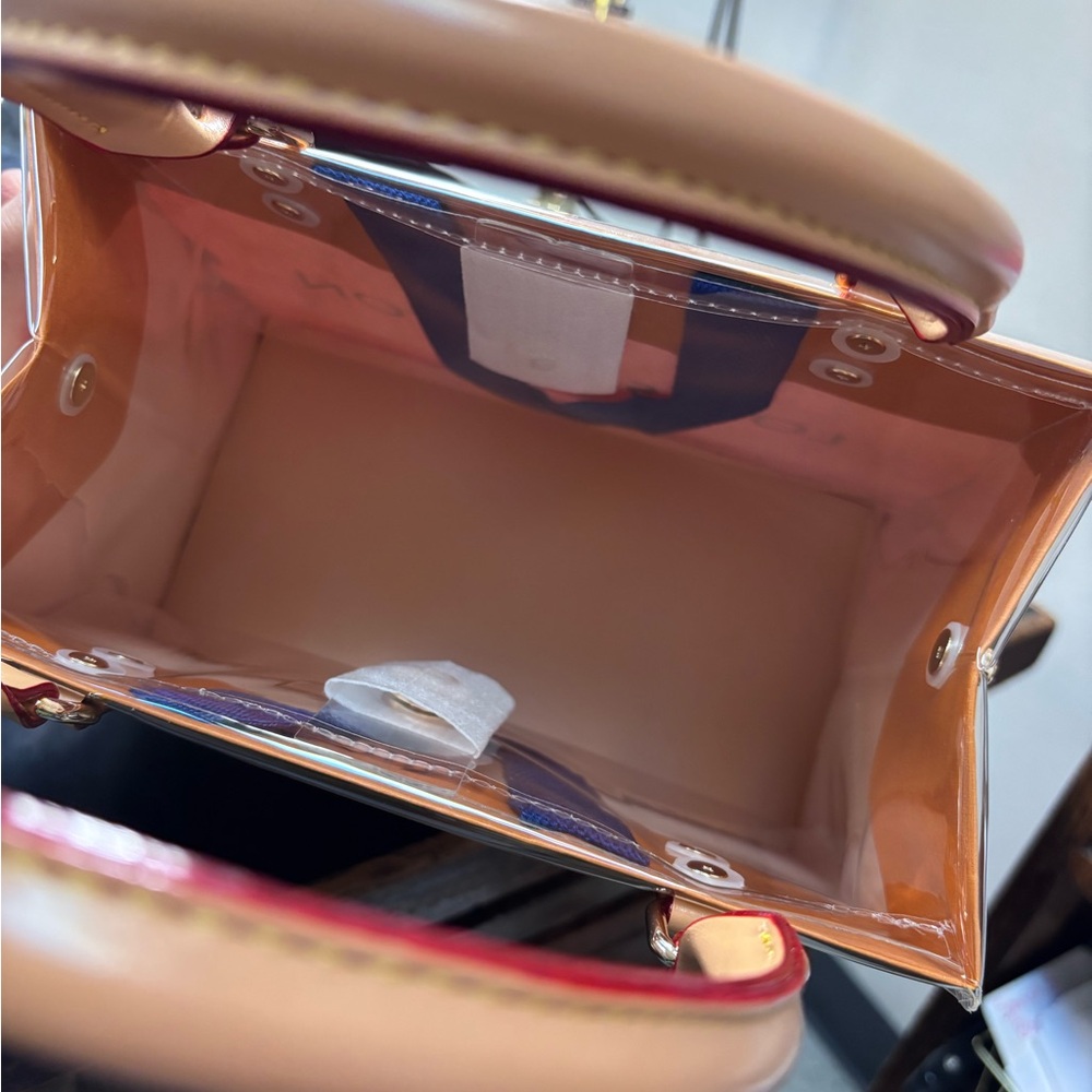 LV  Paper Shopping Bag Tote - Picture 3 of 4